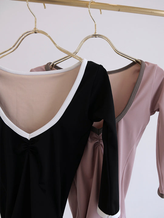Retune.stina / Nocturne / black / girl