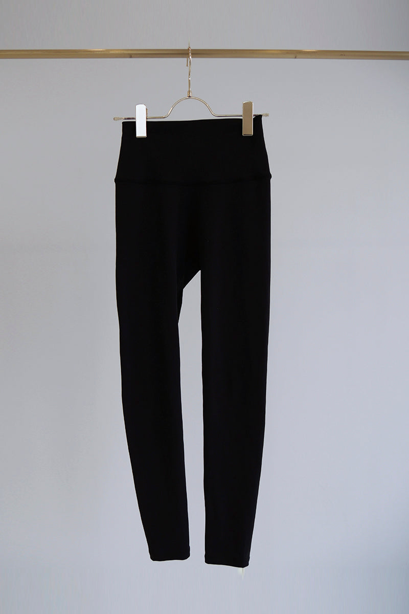Prelude leggings / black
