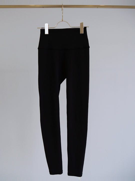 Prelude leggings / black