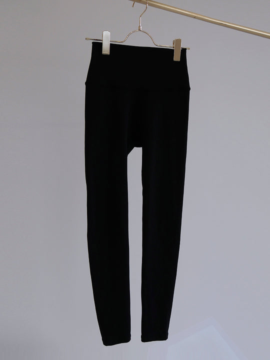 Prelude leggings / black