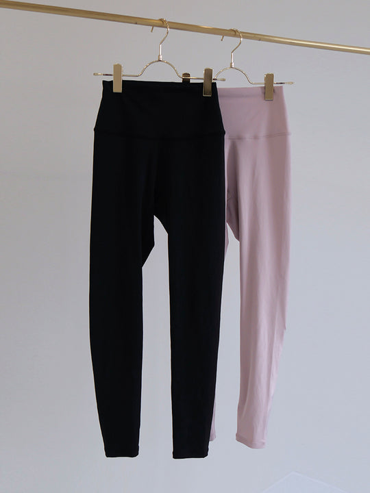 Prelude leggings / black