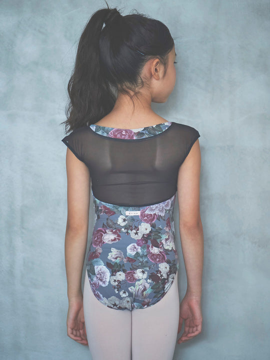 type zero butterfly / authentic gray / kids & girl