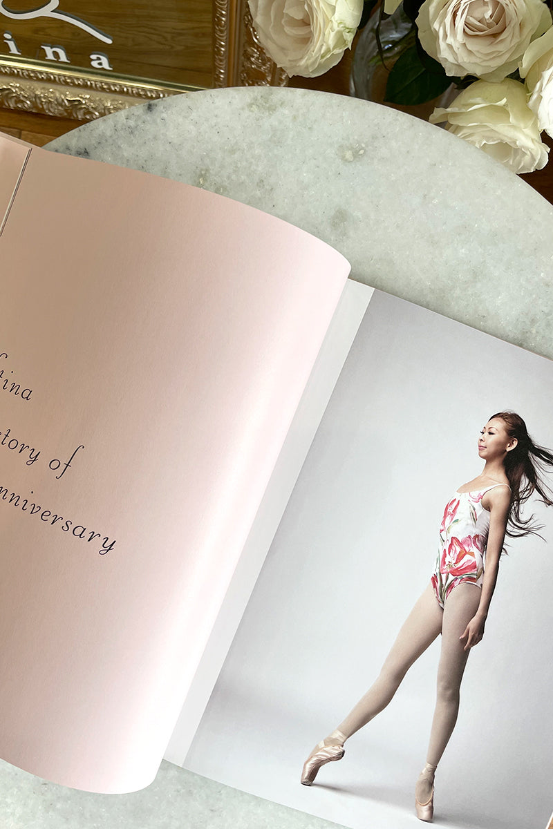 stina 10th ANNIVERSARY BOOK