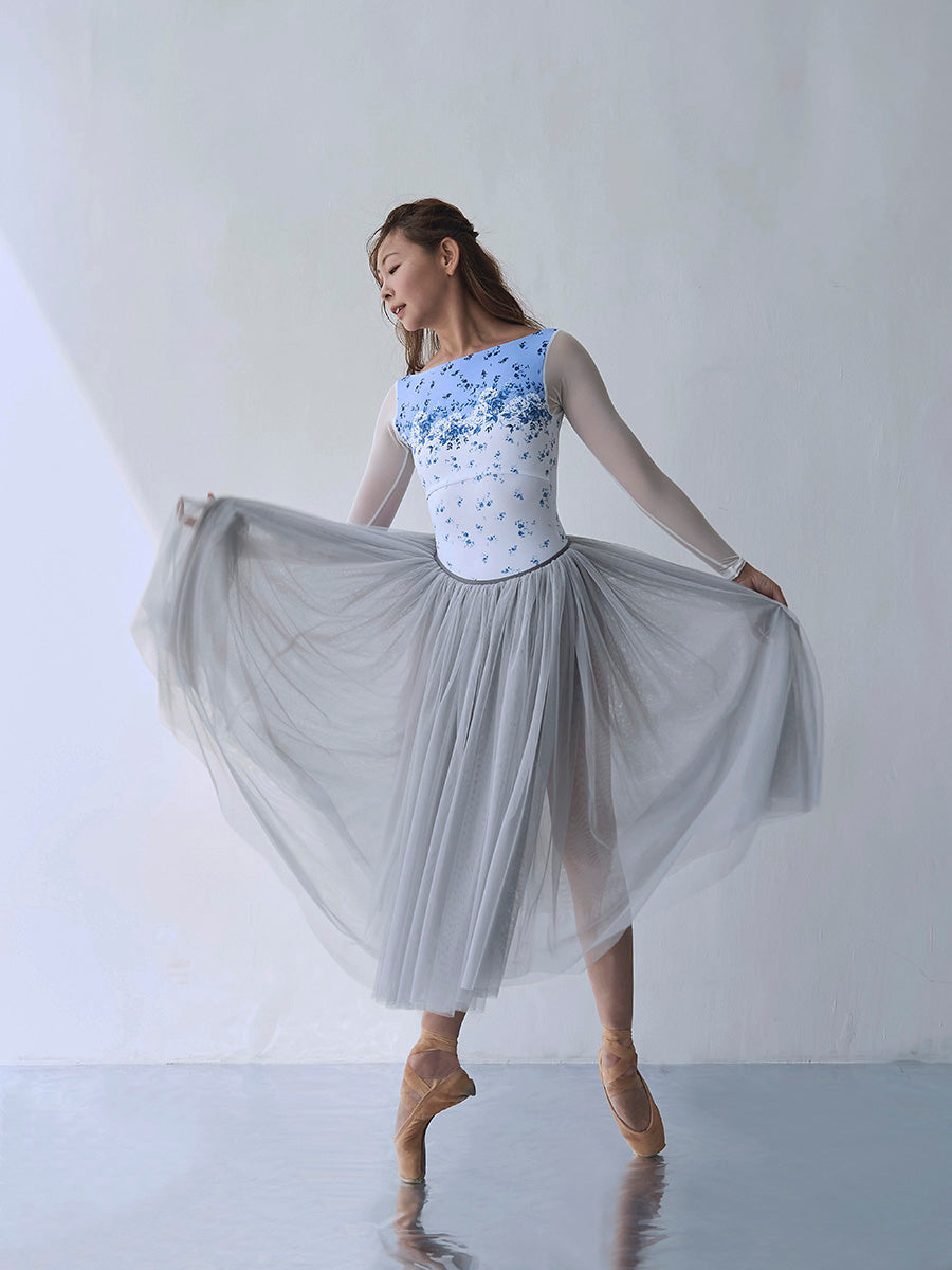 type O square / cosmos blue mist