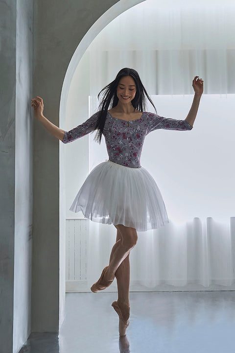 type U ballerina / constellation Toupe