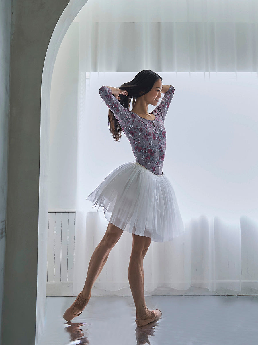 type U ballerina / constellation Toupe