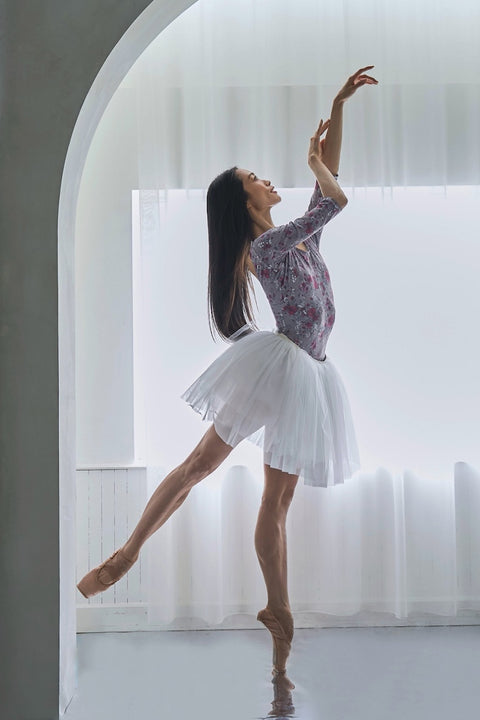 type U ballerina / constellation Toupe