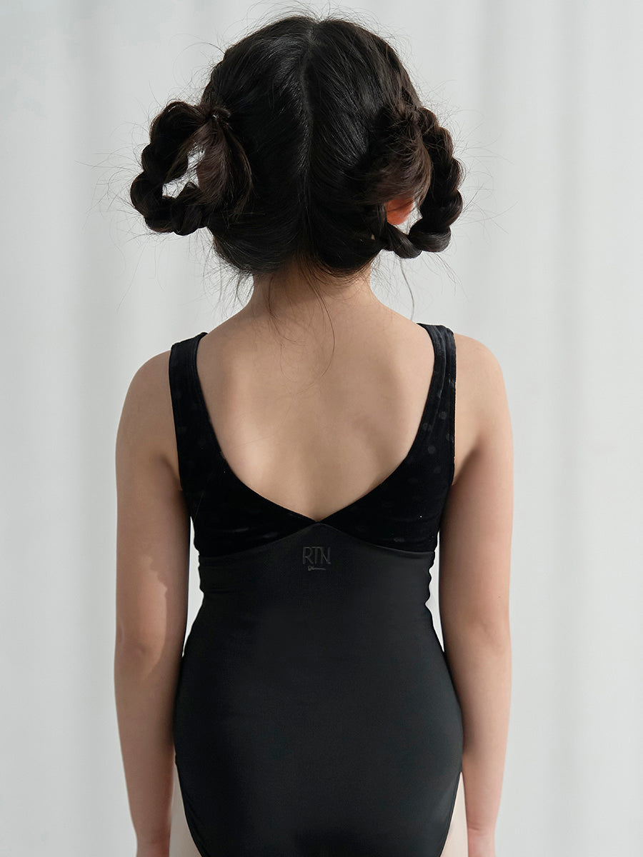 Retune.stina / Walts / velours dot black / kids & girl