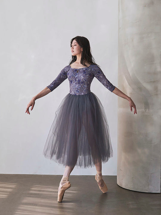 type U ballerina / constellation Storm