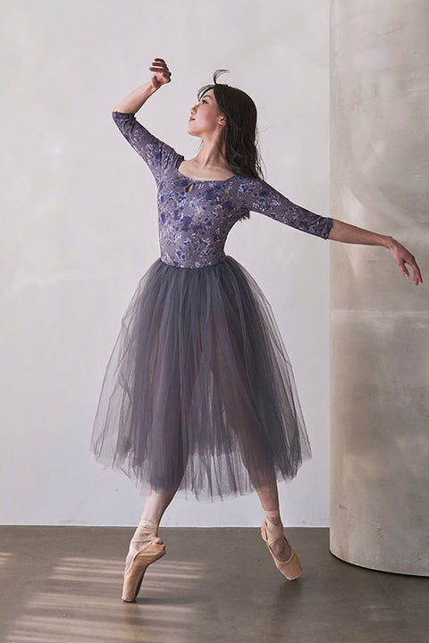 type U ballerina / constellation Storm