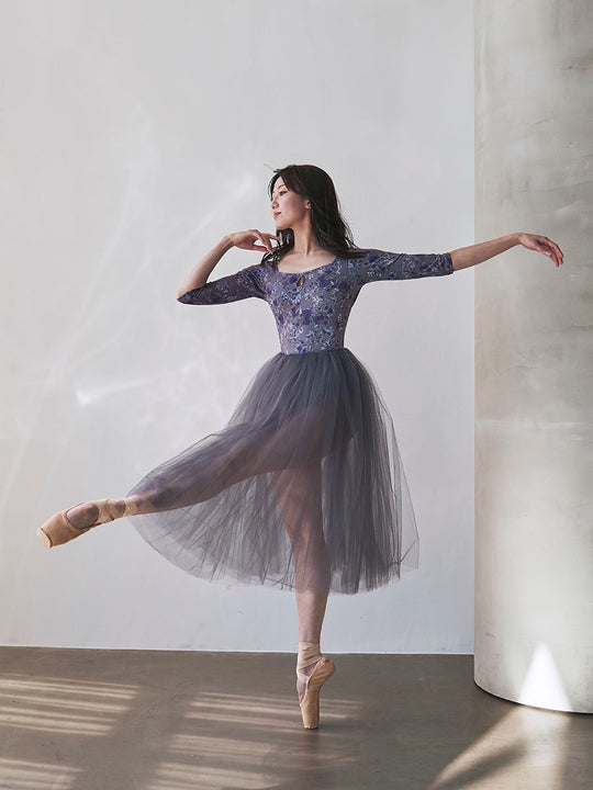 type U ballerina / constellation Storm