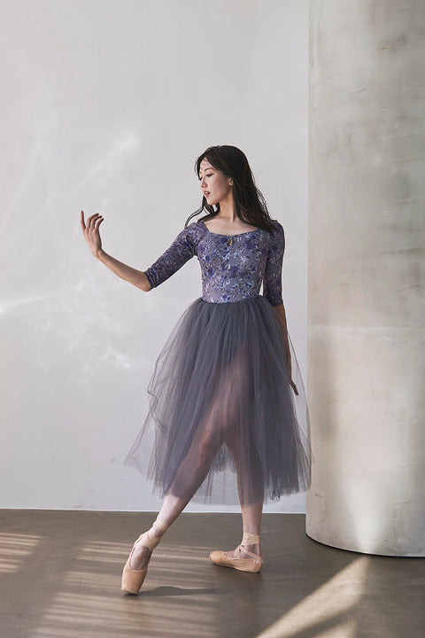 type U ballerina / constellation Storm