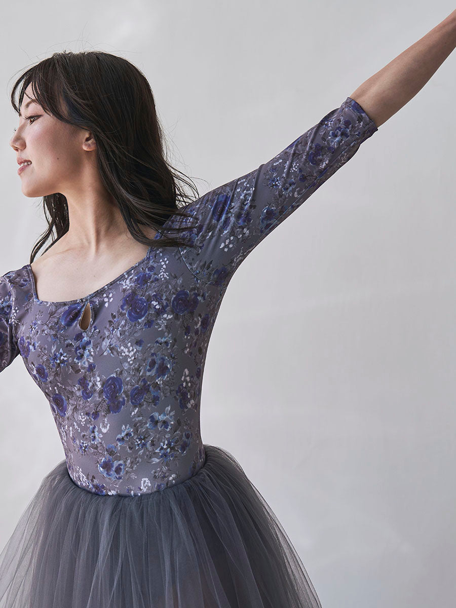type U ballerina / constellation Storm
