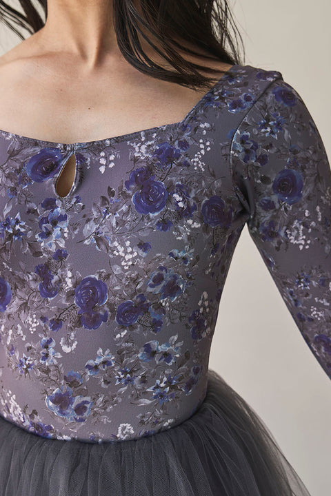 type U ballerina / constellation Storm