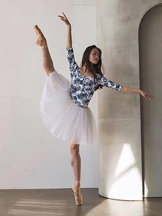 type U ballerina / constellation Sapphire
