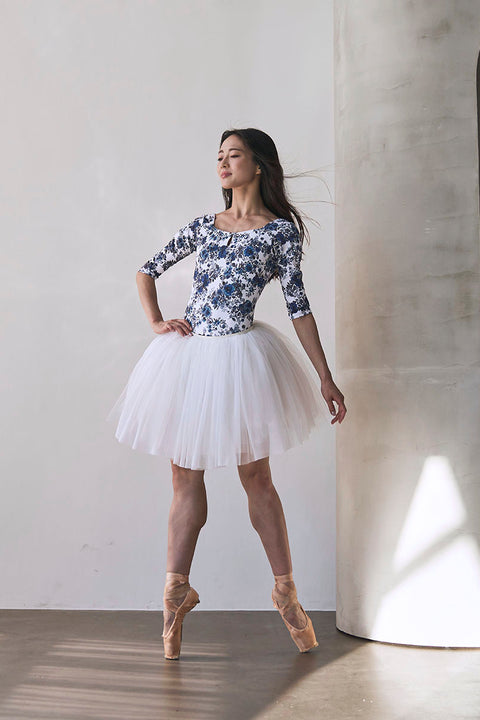 type U ballerina / constellation Sapphire