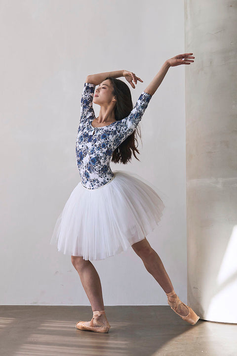 type U ballerina / constellation Sapphire