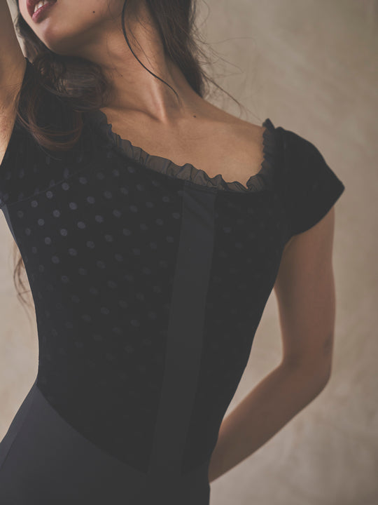 Retune.stina / Dólce / velours dot black