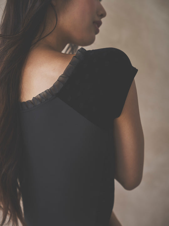 Retune.stina / Dólce / velours dot black