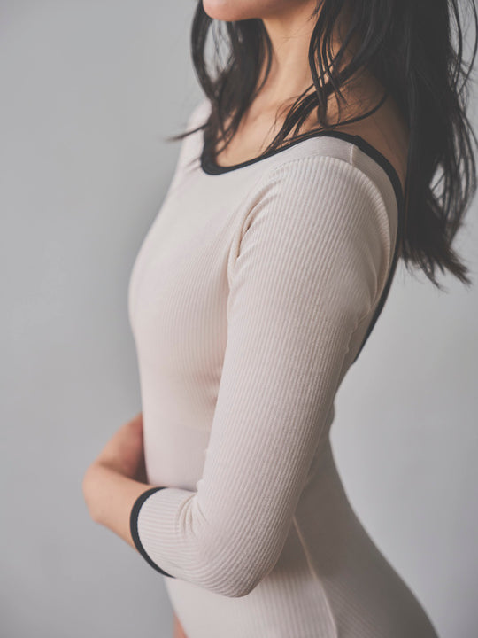 Retune.stina / Nocturne / Ribbed velours off white