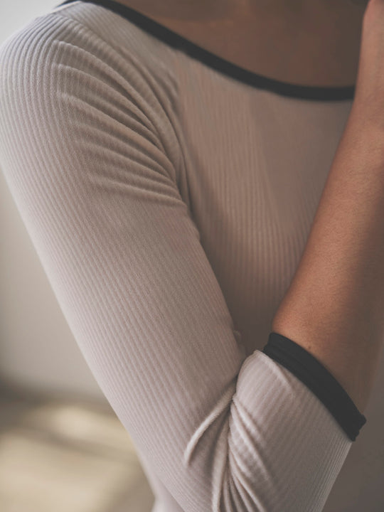 Retune.stina / Nocturne / Ribbed velours off white