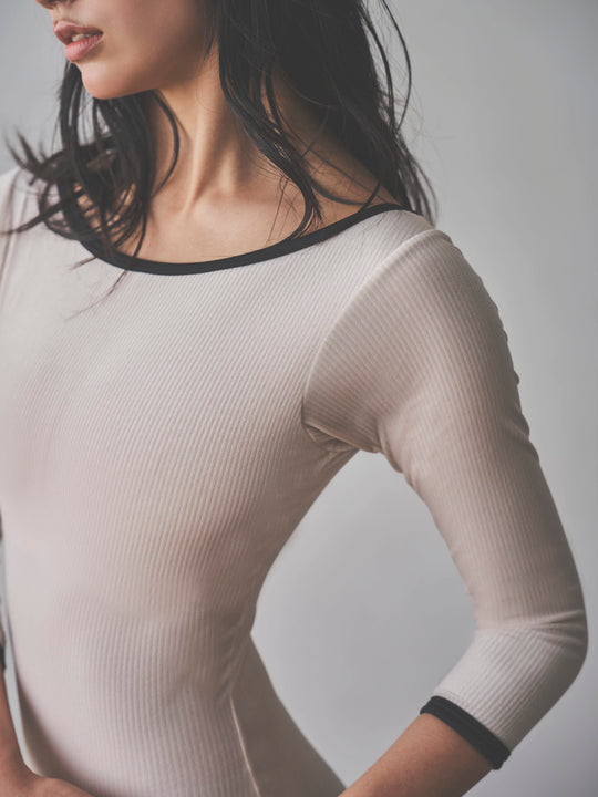 Retune.stina / Nocturne / Ribbed velours off white