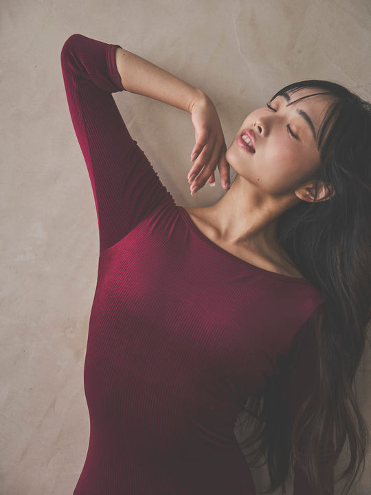 Retune.stina / Nocturne / Ribbed velours Bordeaux