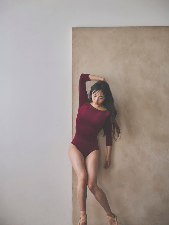 Retune.stina / Nocturne / Ribbed velours Bordeaux