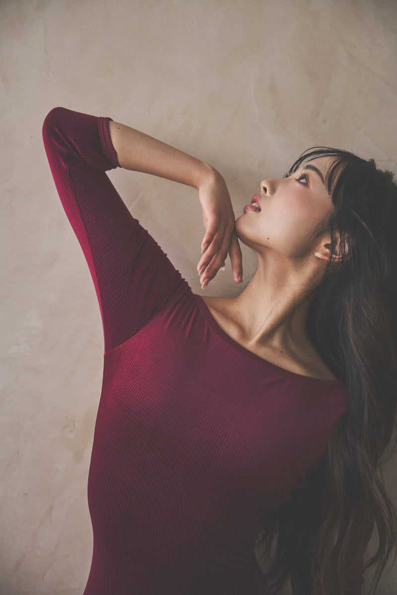 Retune.stina / Nocturne / Ribbed velours Bordeaux