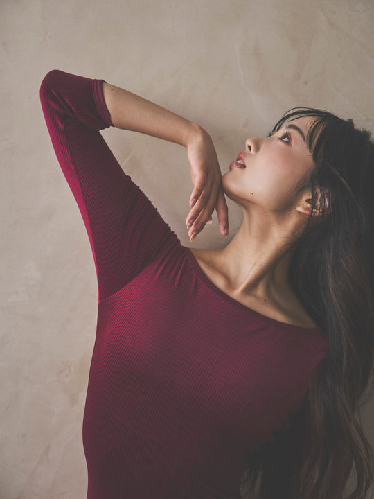 Retune.stina / Nocturne / Ribbed velours Bordeaux