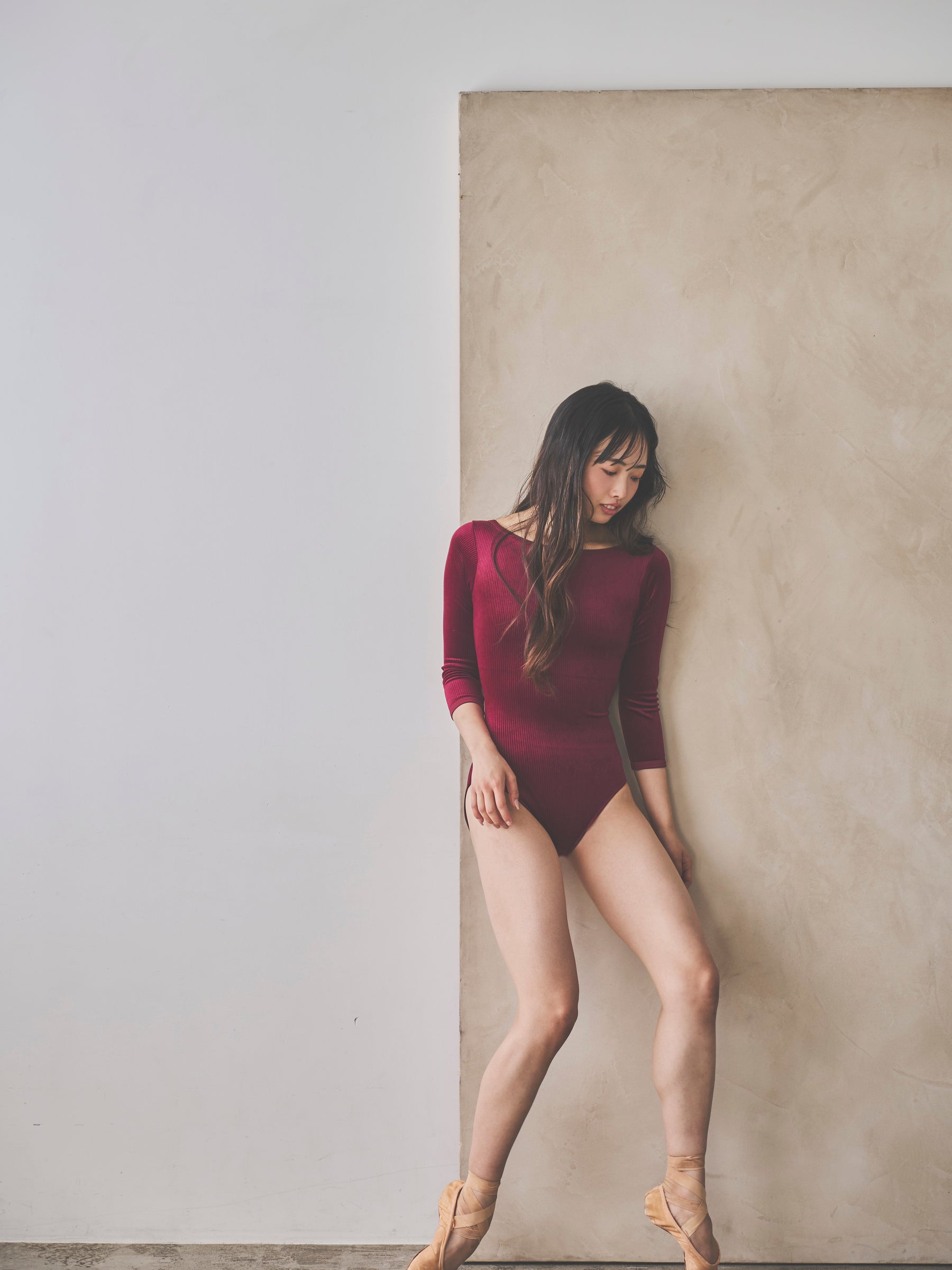 Retune.stina / Nocturne / Ribbed velours Bordeaux