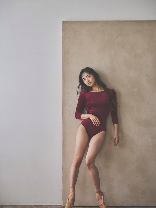 Retune.stina / Nocturne / Ribbed velours Bordeaux