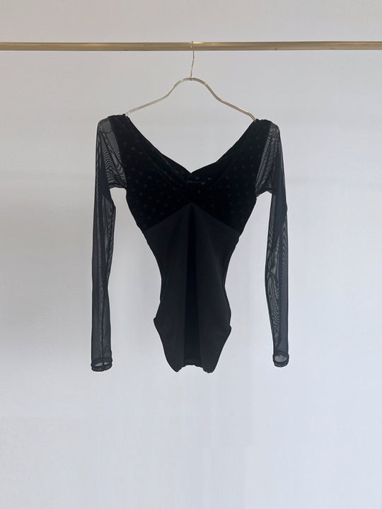 Retune.stina / Walts long / velours dot black / girl