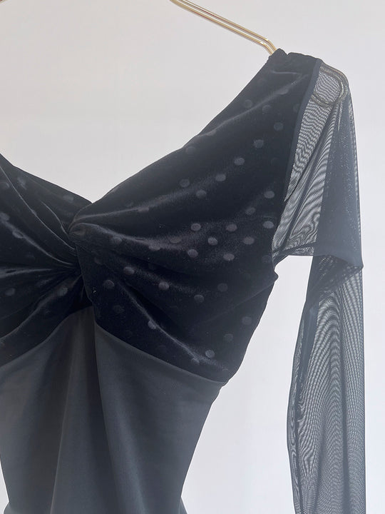 Retune.stina / Walts long / velours dot black / girl