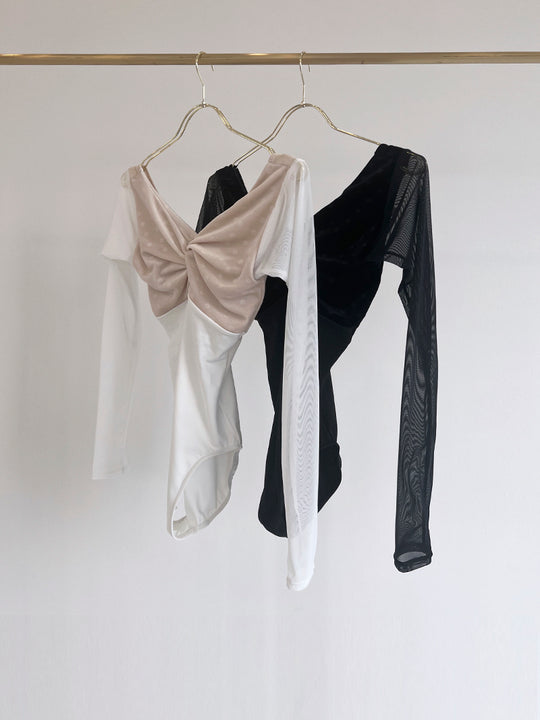 Retune.stina / Walts long / velours dot black / girl