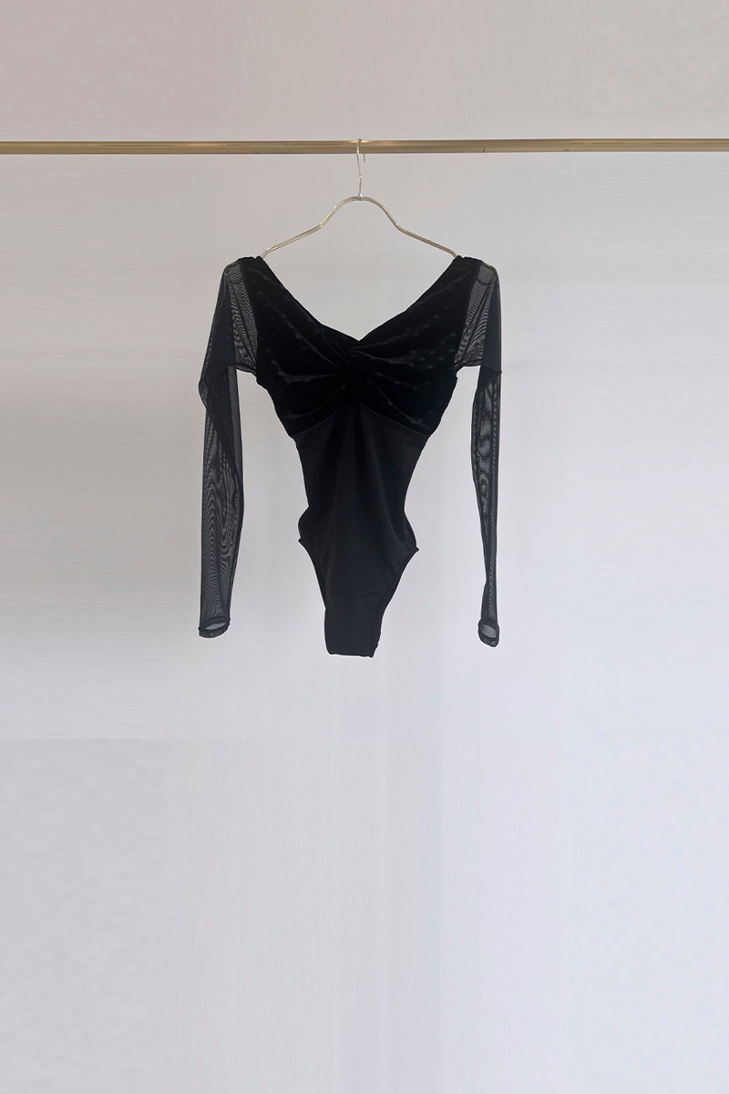 Retune.stina / Walts long / velours dot black / girl