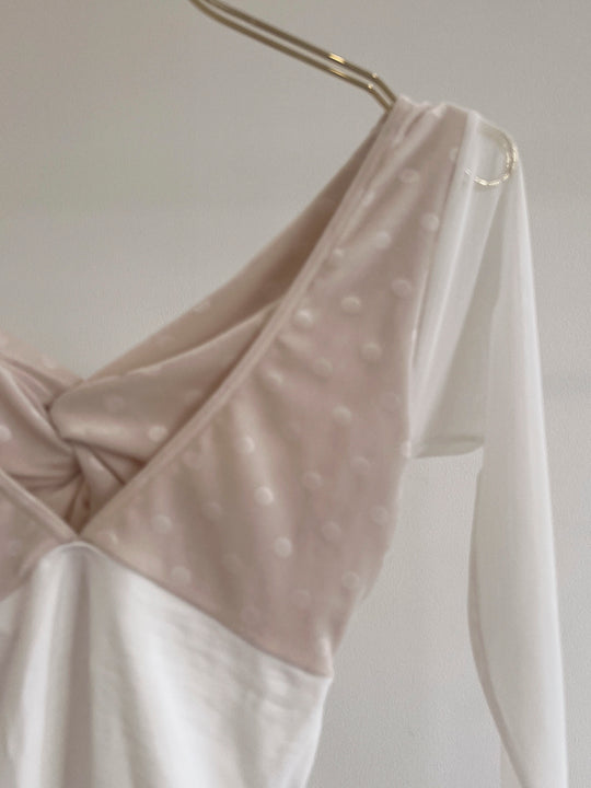 Retune.stina / Walts long / velours dot off white