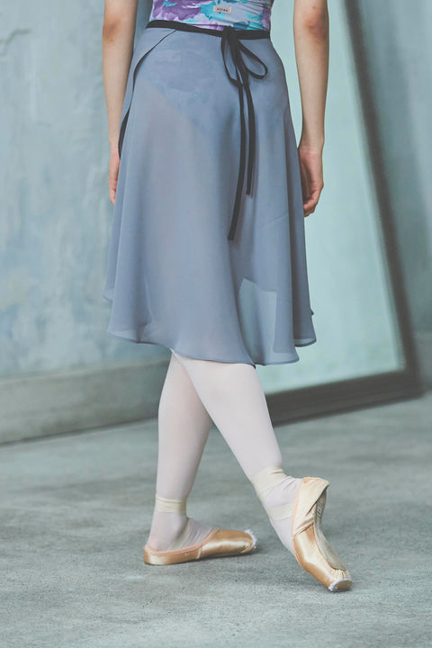 black ribbon wrap skirt / gray