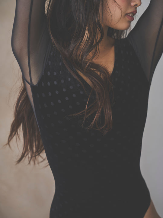 Retune.stina / butterfly long / velours dot black