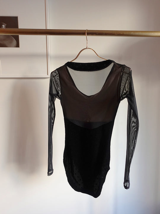 Retune.stina / butterfly long / velours dot black