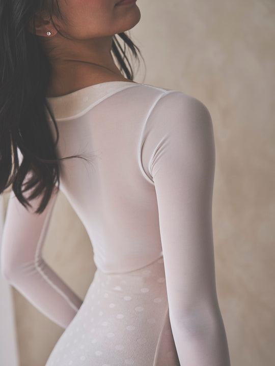 Retune.stina / butterfly long / velours dot off white