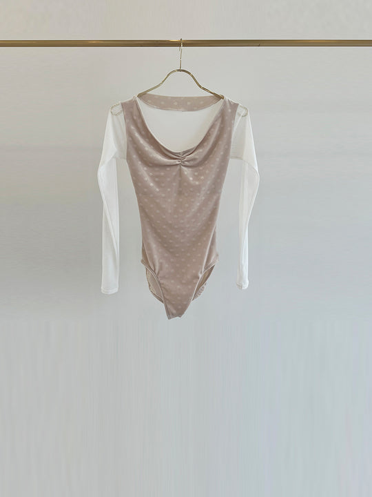 Retune.stina / butterfly long / velours dot off white / girl