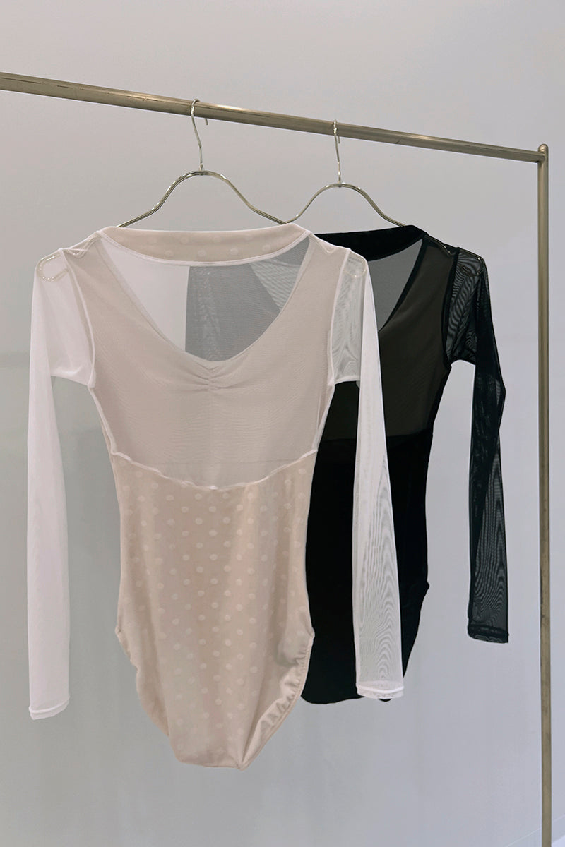 Retune.stina / butterfly long / velours dot off white / girl