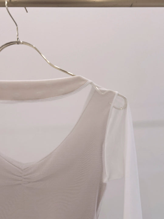 Retune.stina / butterfly long / velours dot off white / girl