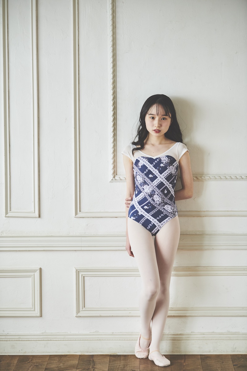 stina / type H half sleeve / dear flower navy / kids / girl