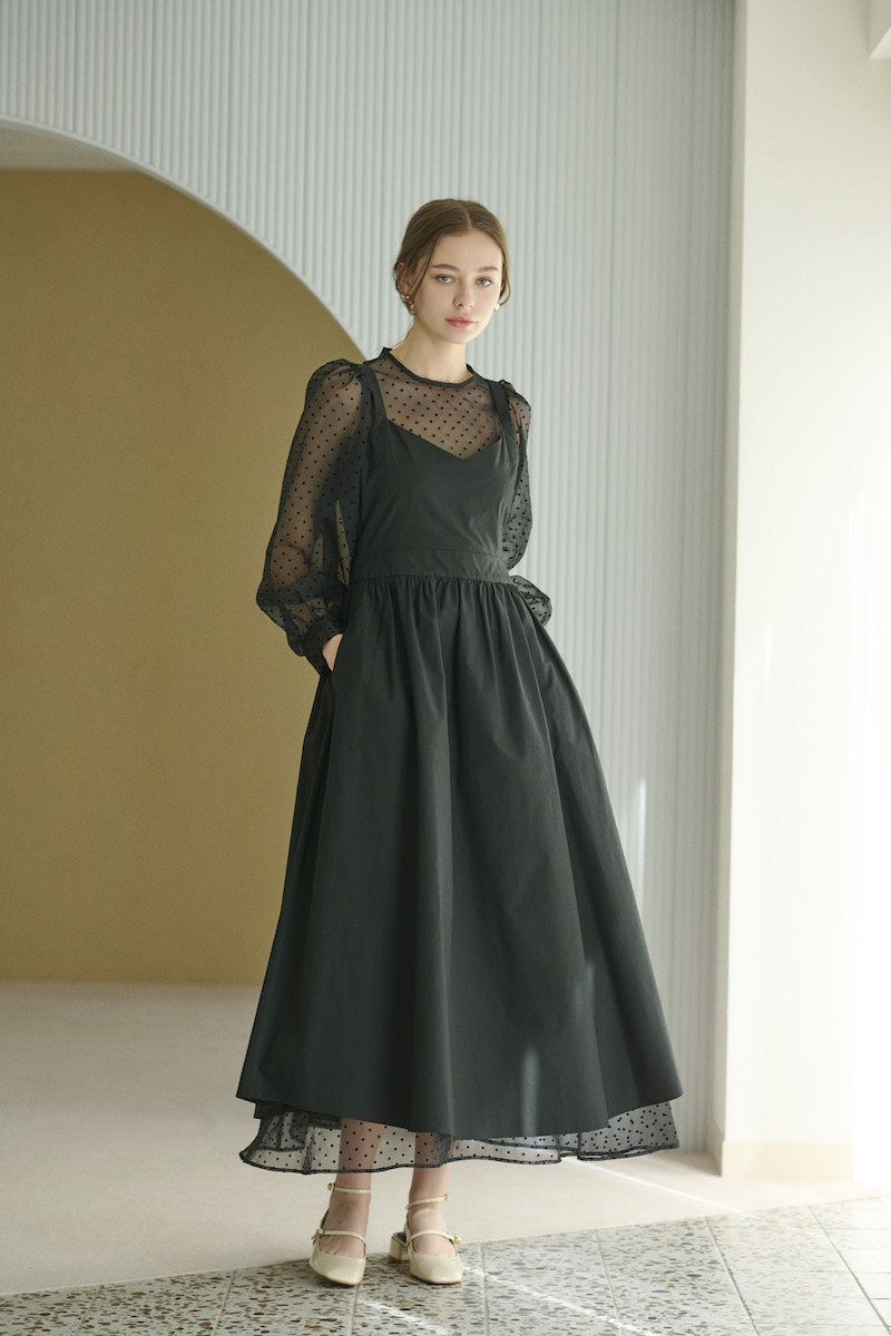 stina / dot organdy dress / black