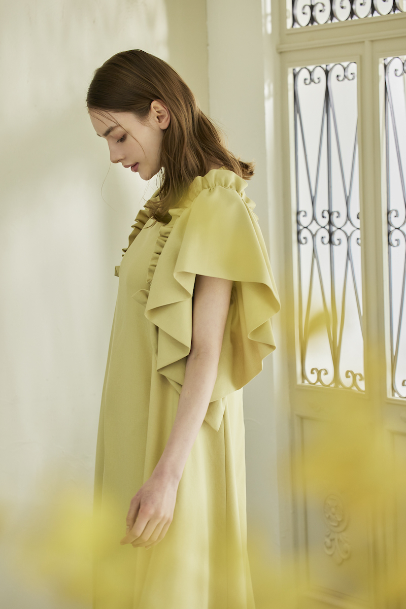 stina / butterfly dress / yellow