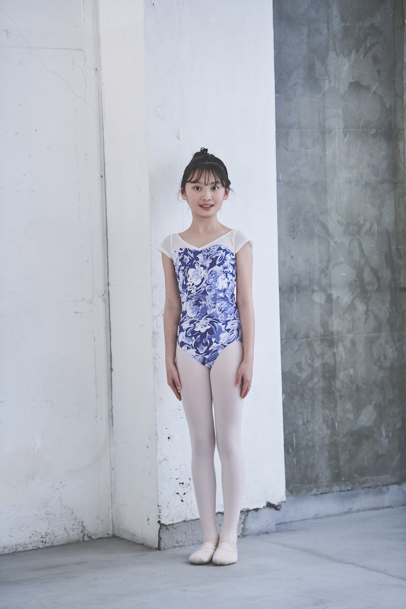 stina / type H half sleeve / Desire blue/ kids / girl