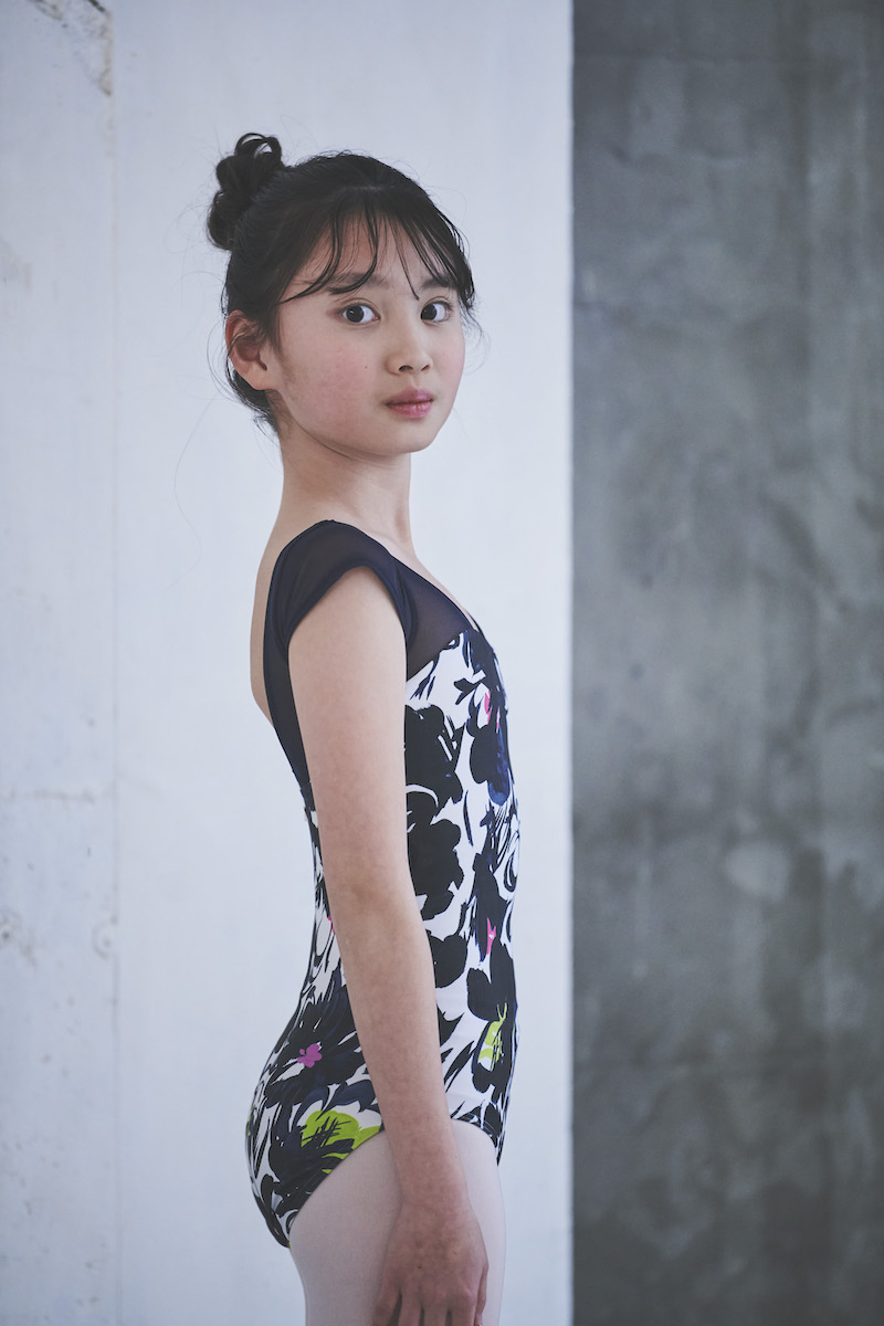 stina / type H half sleeve / Desire navy / kids / girl