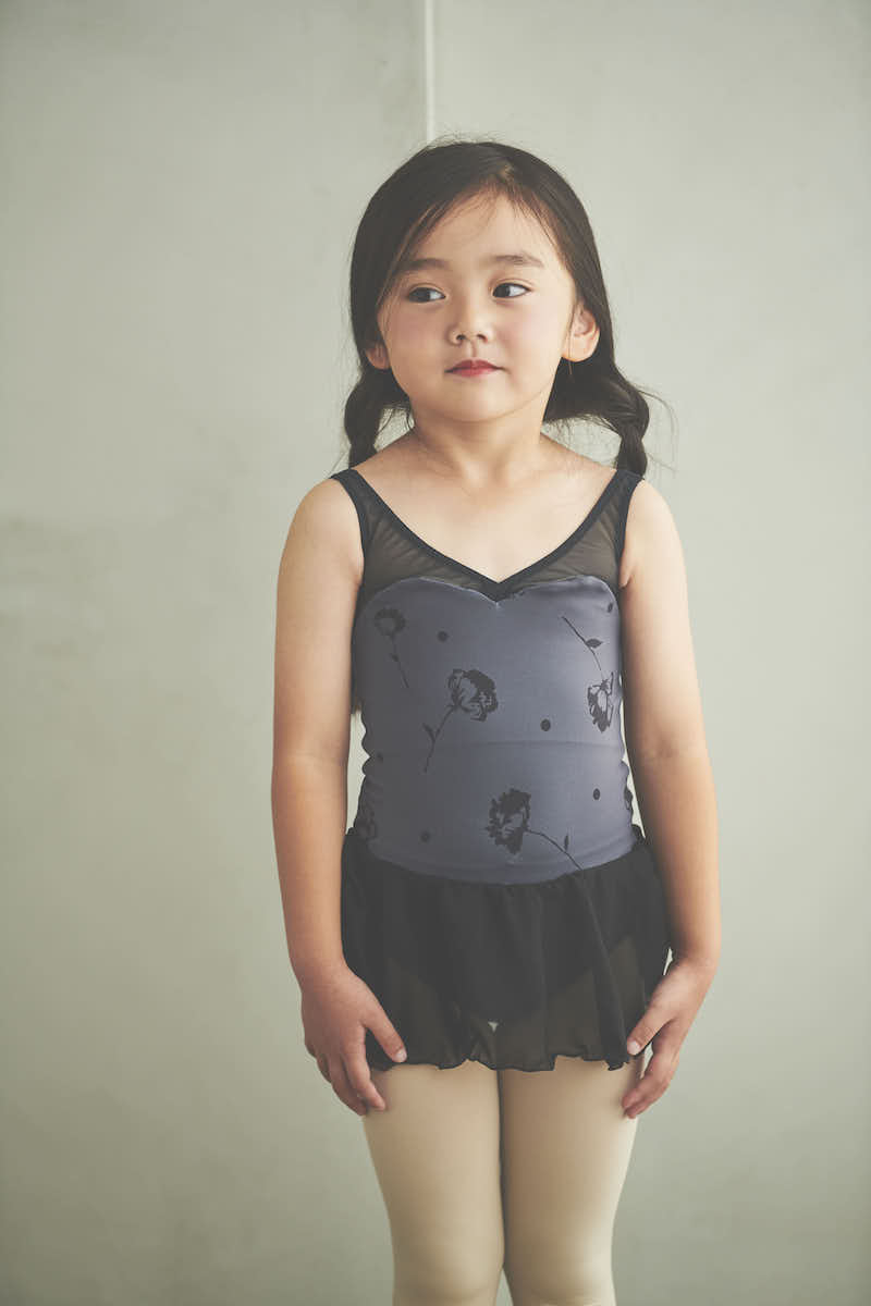 stina / type X common sense / anemone gray black / kids / girl